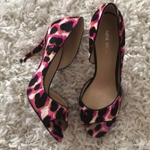 Nine West Sassy pink leopard heels sz 8